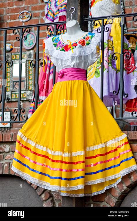 Traditional Mexican Dress Olvera Street Hi Res Stock Photography And