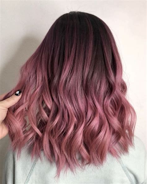 Pin By Juliana Rodriguez On Tinte Para Cabello Rizado Pink Hair Highlights Hair Color Pink