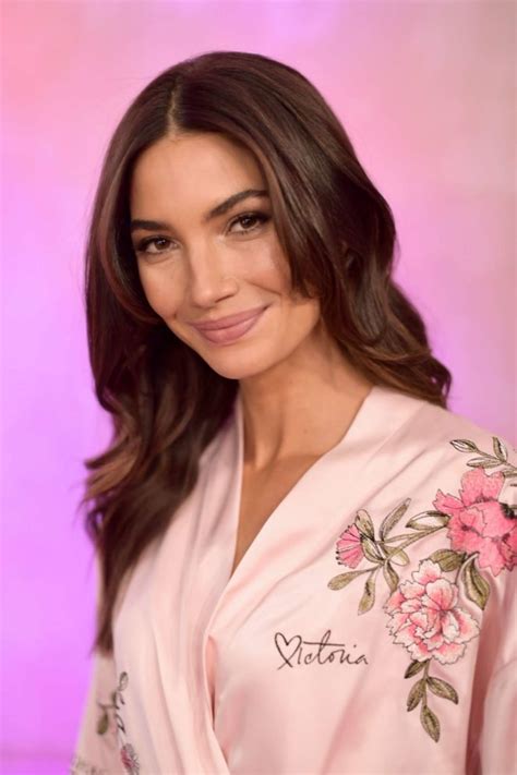 Lily Aldridge Victoria’s Secret Fashion Show Backstage 2017 In Shanghai Gotceleb