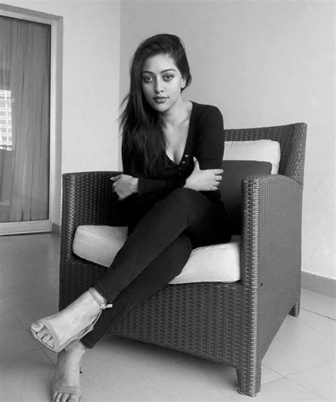 She is an american born and spent her childhood in texas. Anu Emmanuel sizzling instagram photoes | Telugu Times Now