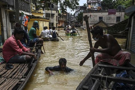 16 more killed dozens rescued in india s monsoon deluge abs cbn news