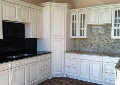 Kitchen cabinet doors and drawer fronts in a variety of styles and finishes! Replacement Kitchen Cabinet Doors | hac0.com