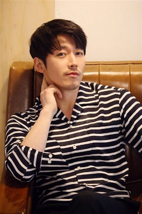 Ordinary people (english title) / the neighbors (literal title). Jang Hyuk movie "Ordinary People" Media Interview Photos ...