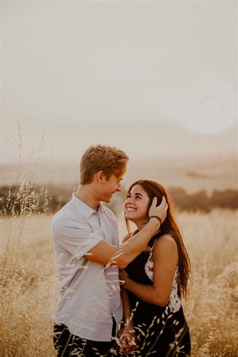 Gorgeous Golden Hour Sunset Photography For Elopement Intimate And Destination Weddings