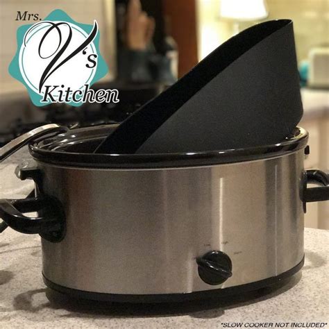 The holidays are creeping up, which means you all are gonna need an amazing ham recipe. Silicone Slow Cooker Liners By Mrs. V's Kitchen Review & Giveaway! | Slow cooker, Slow cooker ...