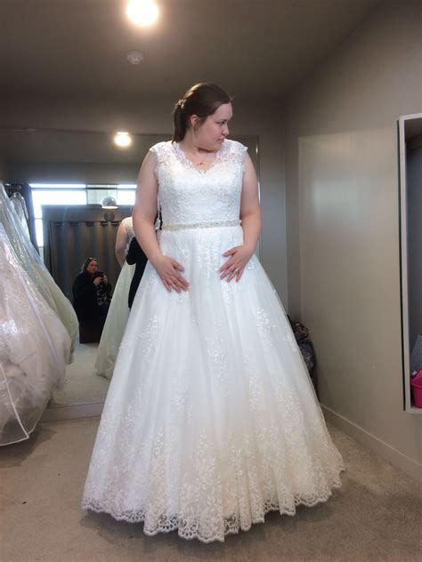 Https://techalive.net/wedding/anna Sorrano Carmen Wedding Dress