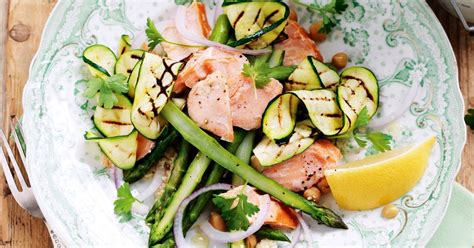 This quick and easy summer vegetable salad is full of beautiful colours and textures. Salmon & chargrilled vegetable salad