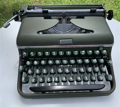 Oztypewriter 1952 Halda Portable Typewriter