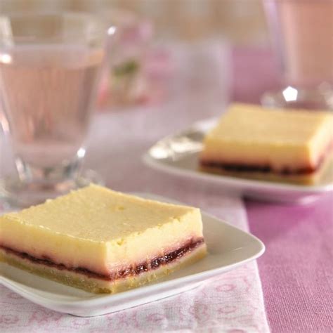 Unfortunately, he is a type 1 diabetic. Lemon Raspberry Bars (Made it. Very yummy!) | Raspberry bars, Splenda desserts, Splenda recipes