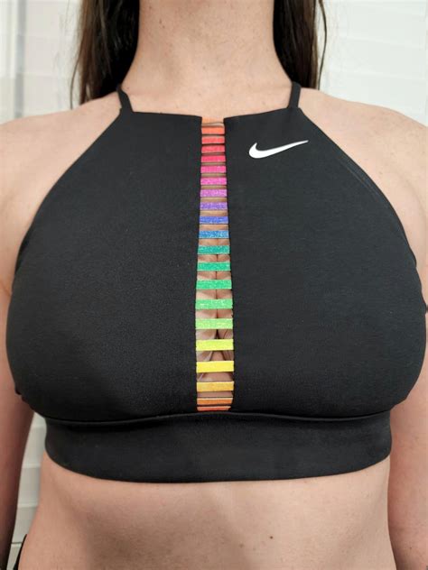 This Is Such An Amazing Sports Bra F Gonemild