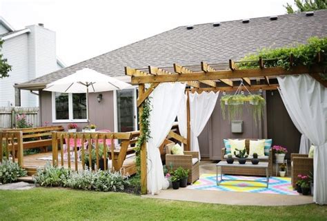5 Summer Patios That Showcase Chic Backyard Design Decoist