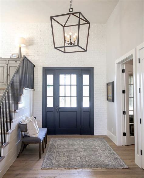 10 Modern Farmhouse Foyer Light