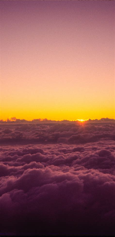 1440x2960 Sun Rises Over The Clouds From On Top Of Mount Fuji 5k