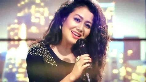 Neha Kakkar Ts Rs 1 Lakh To Indian Idol Contestant