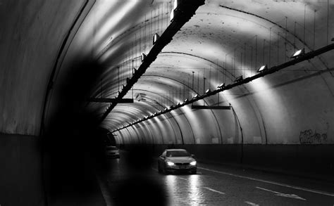 Car Tunnel Pictures Download Free Images On Unsplash