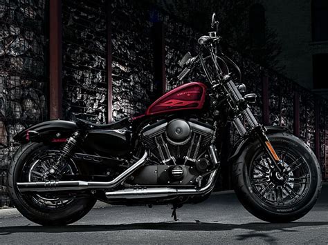 It is available in only 1 variant and 3 colours. Harley-Davidson Forty Eight Price in India, Forty Eight ...
