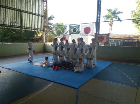 Carangola Notícias Projeto Social Shotokan Karate DÔ De MuriaÉ Realiza Seu Primeiro Exame De Faixa
