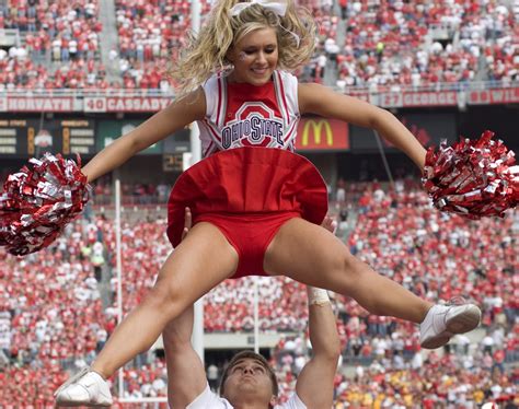 Nfl And College Cheerleaders Photos So What Is This Wardrobe