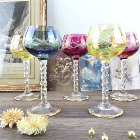 10 Verres à Vin Sur Pied Soufflés Colorés Anciens Grands Etsy Colored Wine Glasses French