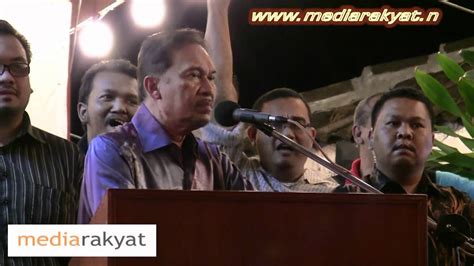 18 sx udang nuar sama panjang botol mineral. Anwar Ibrahim: Lawan Tetap Lawan - YouTube