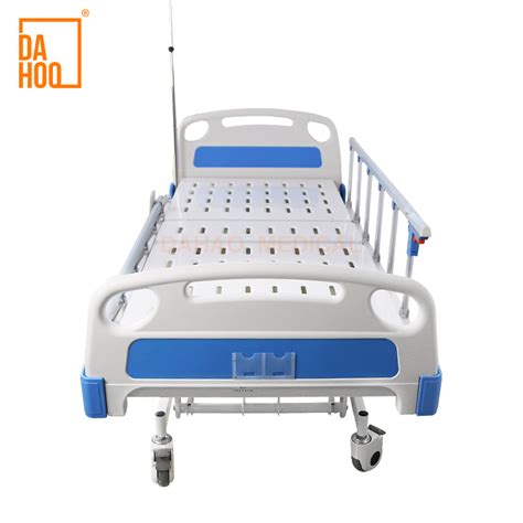 Supply Three Functions Icu Electric Medical Care Bed Wholesale Factory
