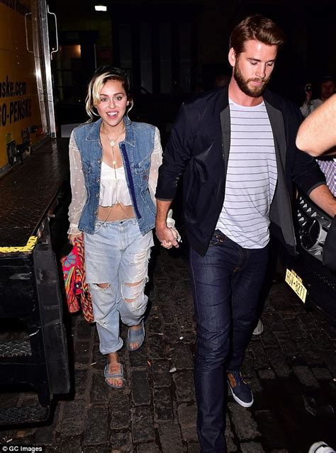 Miley Cyrus Makes Rare Public Appearance With Fiance Liam Hemsworth Daily Mail Online