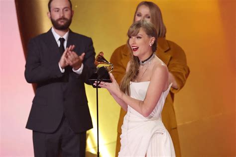 Musique Taylor Swift Entre Dans Lhistoire Des Grammy Awards 24 Heures