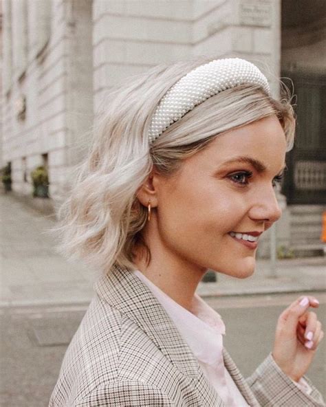Unique How To Style Short Hair With Headband For Bridesmaids Stunning