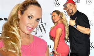coco austin flaunts her famous figure at nyfw kyboe show with husband ice t daily mail online