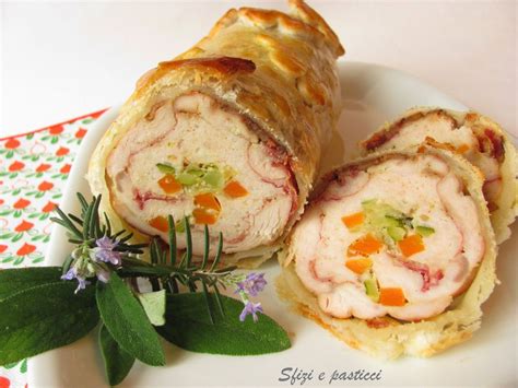 Se preferite una farcia più leggera potete utilizzare dei funghi: Sfizi e pasticci: Rotolo di tacchino in crosta