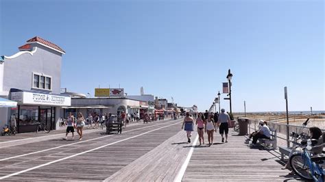 Ocean City Boardwalk New Jersey Touristang Pobre