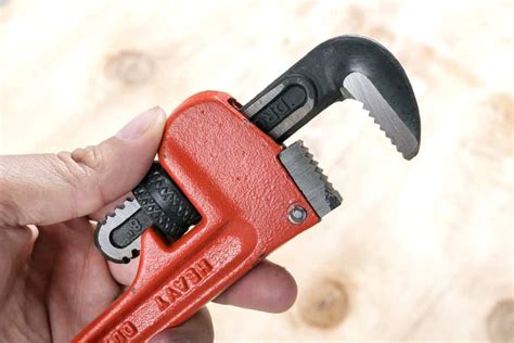 18 Different Types Of Plumbing Tools