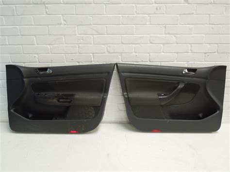 Our golf 5 catalog includes high quality genuine carbon fibre accessories such as carbon fibre spoilers and mirror covers. VW Golf Mk5 5 Door Grey Cloth Interior Seats Door Cards #1 ...