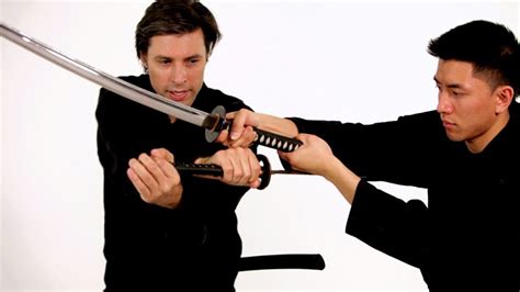 How To Do The Kiri Age Katana Technique Sword Fighting Youtube