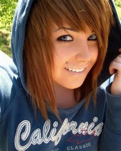 Short emo hairstyle with highlights 17 Best images about Short Emo Hairstyles For Girls | My ...