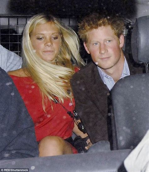 Chelsy Davy Seen For First Time Since Prince Harrys News Daily Mail