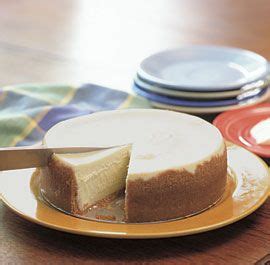 Despite its smaller size, this cheesecake still packs a punch with three layers: Smooth, Creamy Cheesecake | Cheesecake recipes, Homemade cheesecake, Creamy cheesecake recipe