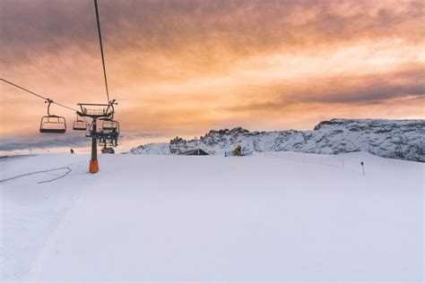 Top Des H Bergements Insolites En Stations De Ski