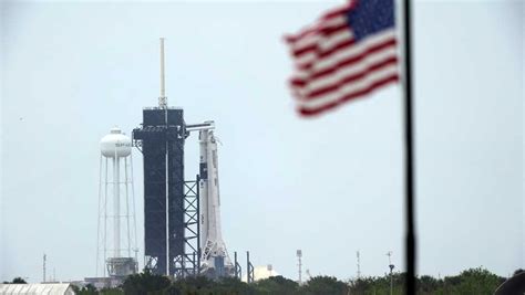 Spacex has been using falcon 9 rockets to launch cargo to the space station in the company's original dragon capsules. Stormy weather puts damper on SpaceX's 1st astronaut launch