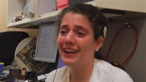 Heartwarming Deaf Girl S Reaction After Turning On Hearing Implant Abc7 San Francisco