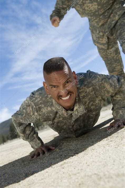 Soldier Doing Pushups — Stock Photo © Londondeposit 21800215