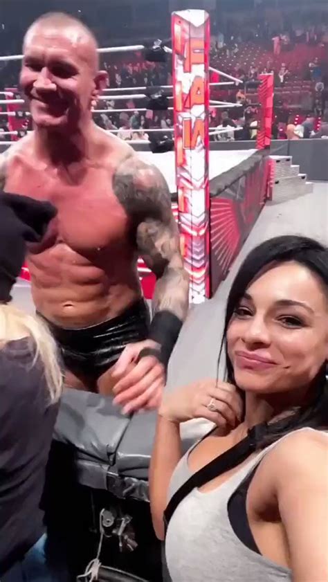 Big Fight Feel On Twitter Randy Orton Grabs A Handful Of His Wife 😂 😂