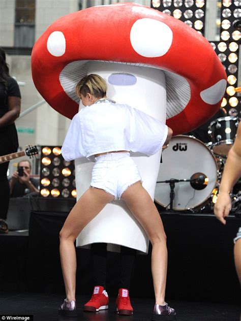 miley cyrus performs on the today show and admits she ll stop being sexual at 40 daily mail