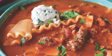 Combine chicken, celery, carrots, onion, chicken broth, parsley, chicken bouillon granules, salt and pepper in a large pan or dutch oven; The Pioneer Woman adds lasagna noodles to soup for a ...