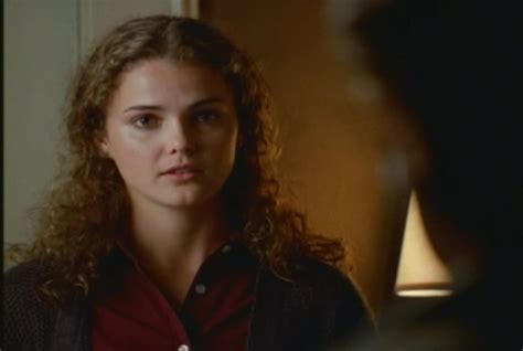 1x02 the last stand felicity 0036 keri russell gallery