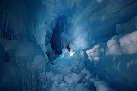 Explorers Discover Huge Lost Ice Cave With 3 Floors Walkways And