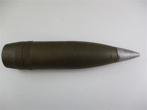 Inert 105mm Howitzer Shell Switzers Auction And Appraisal Service