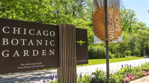 Admission to the chicago botanic garden is free, and you can explore the grounds via foot or tram. Chicago Botanic Garden Reopens With Timed Entry. Here's ...