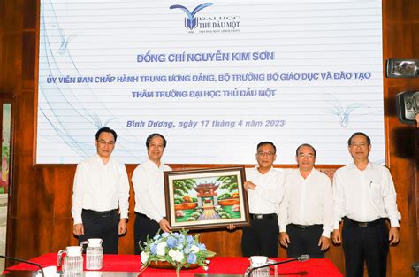 Thu Dau Mot University Needs To Continue To Make Good Use Of