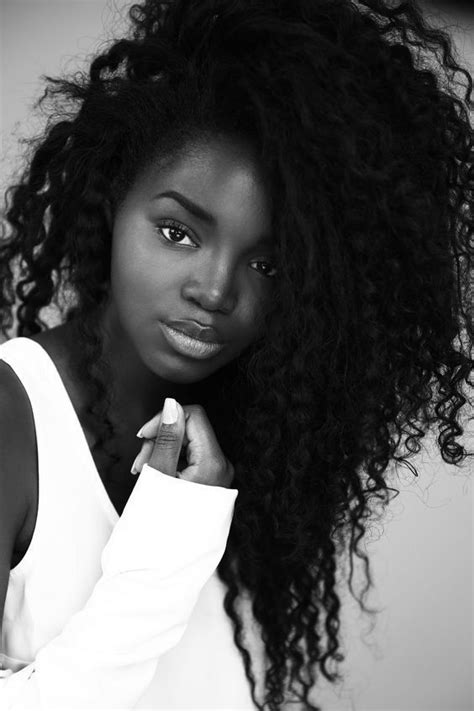 Beautiful Dark Skinned Women Beautiful Black Women Photography Women Beauty Photography
